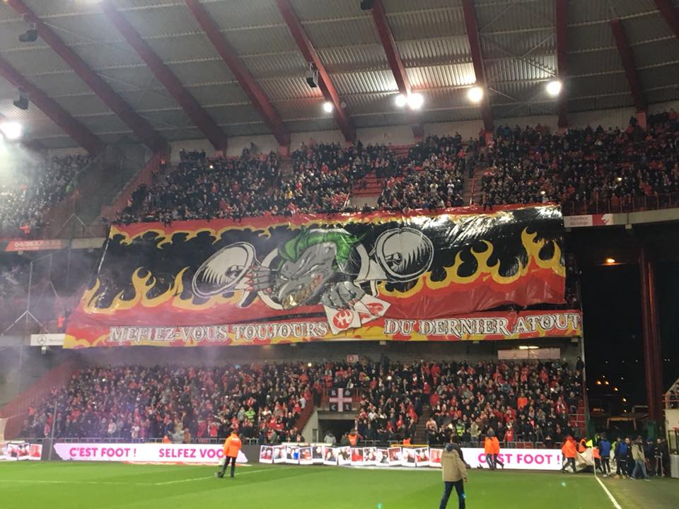 Standard Liege ultras steal Anderlecht tifo ahead of Croky Cup