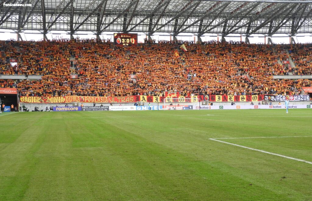Read more about the article Gallery: Jagiellonia Białystok – Korona Kielce 05.10.2025